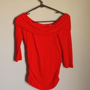 [no boundaries] Red Blouse